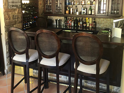 Visual Arts Interior - Dave's Bar