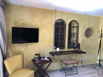 Visual Arts Interior - Kim's House